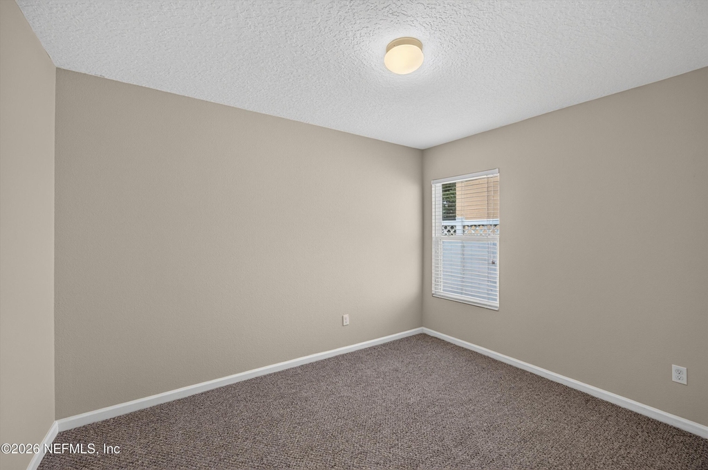 469 Glendale Lane - Photo 20