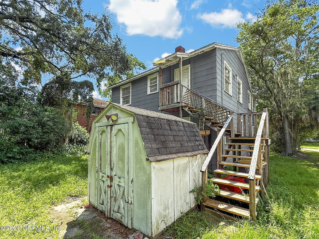 1547 Flagler Avenue - Photo 32