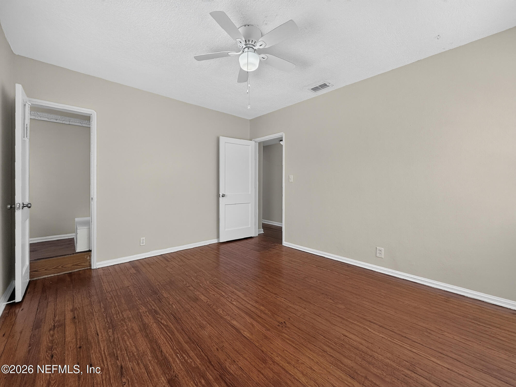 1547 Flagler Avenue - Photo 22