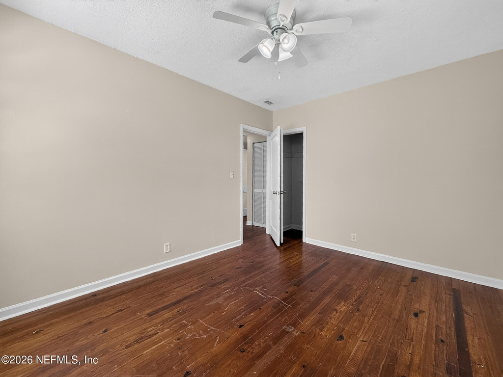 1547 Flagler Avenue - Photo 28