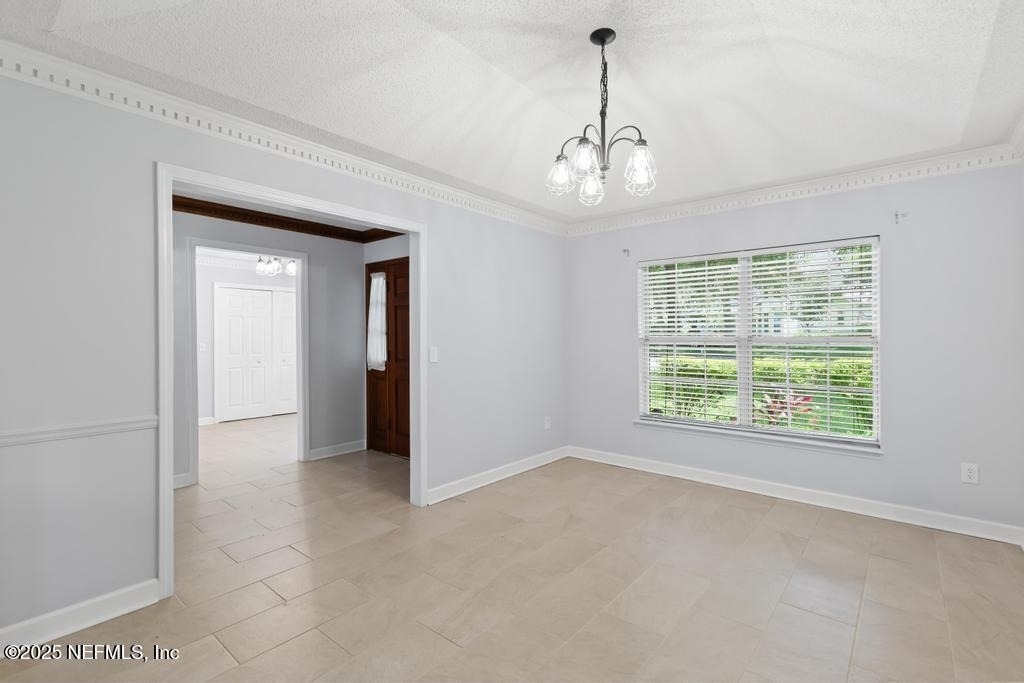 12152 Dividing Oaks Trail W - Photo 18