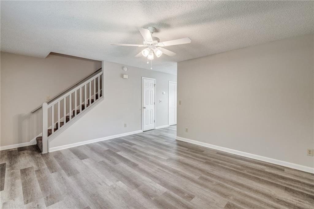 4084 Hidden Hollow Drive - Photo 8