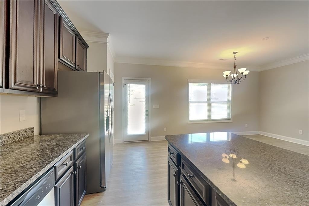 218 Cranbrooke Drive - Photo 3