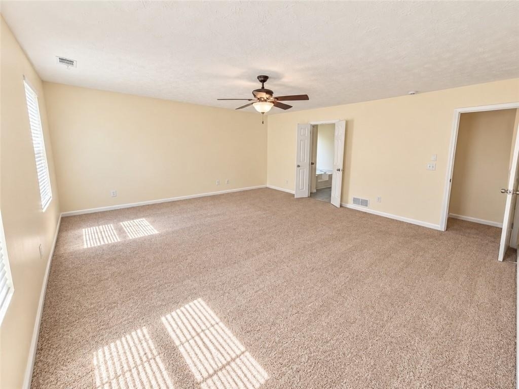 3713 Crescent Hill Lane Nw - Photo 8