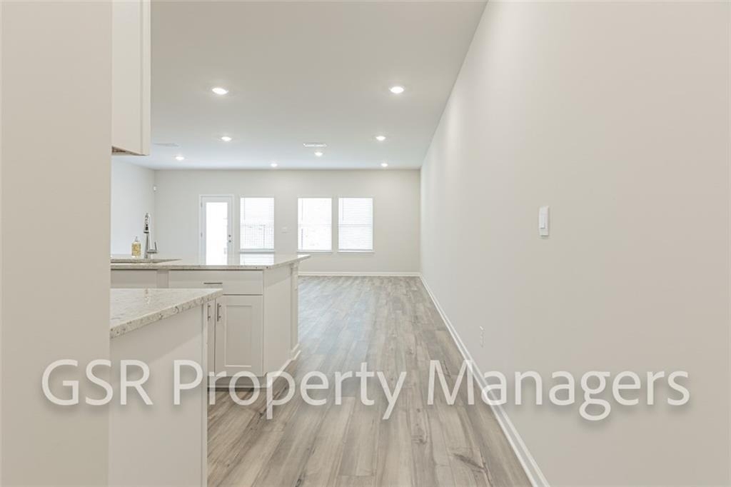 377 Timberland Avenue - Photo 2