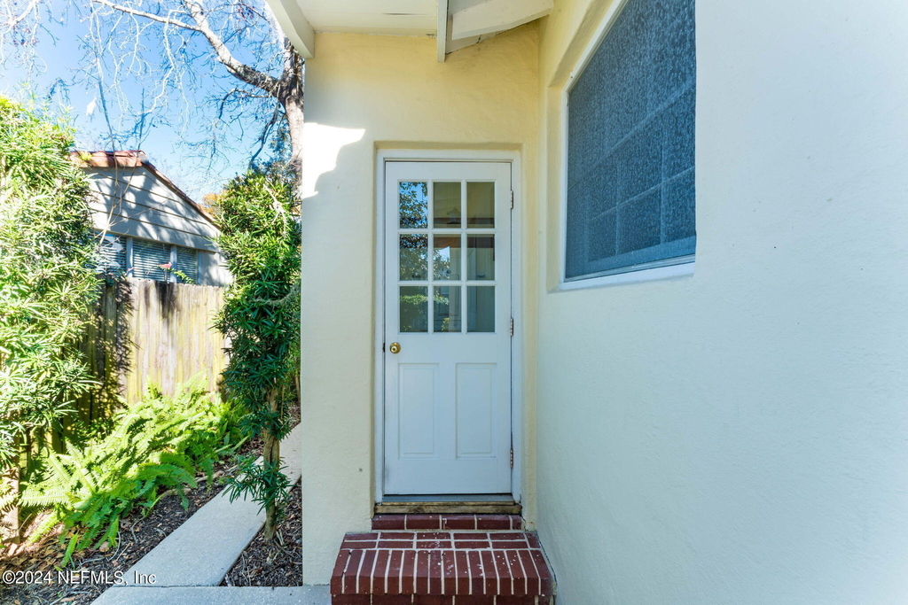1916 San Marco Place - Photo 19