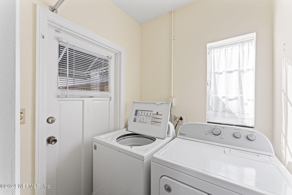 1916 San Marco Place - Photo 24