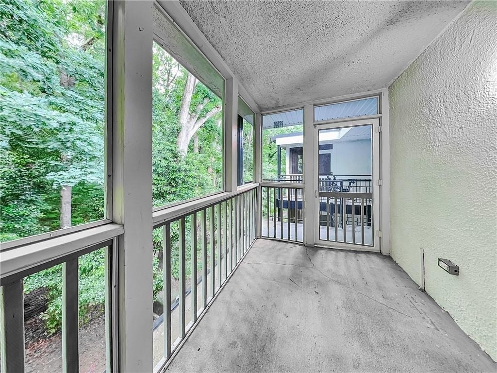 1445 Monroe Drive - Photo 12