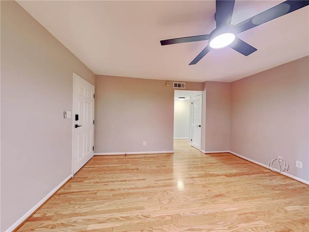 1445 Monroe Drive - Photo 4