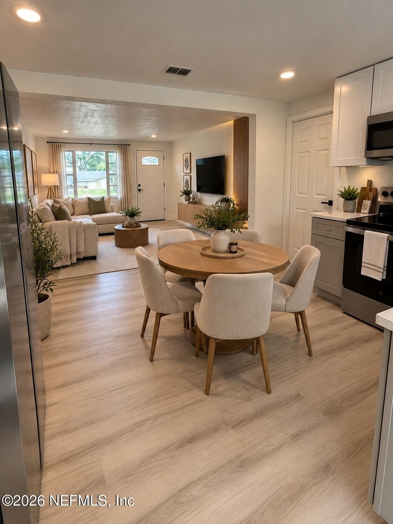 292 Mercury Drive - Photo 1