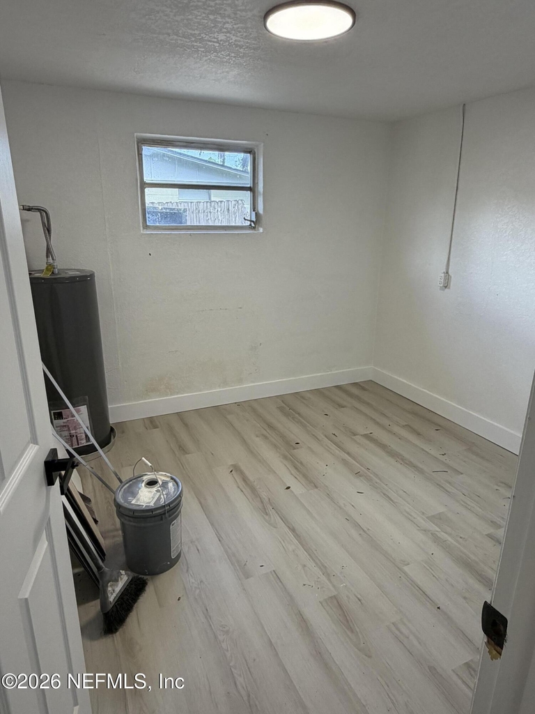 292 Mercury Drive - Photo 13