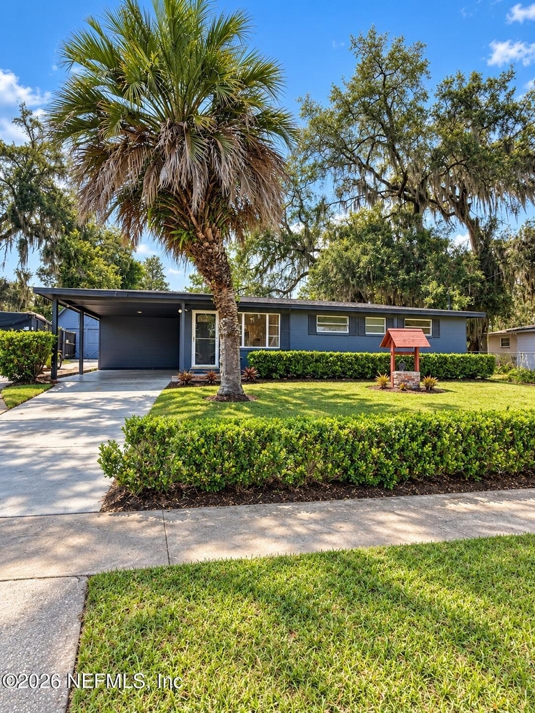 292 Mercury Drive - Photo 0