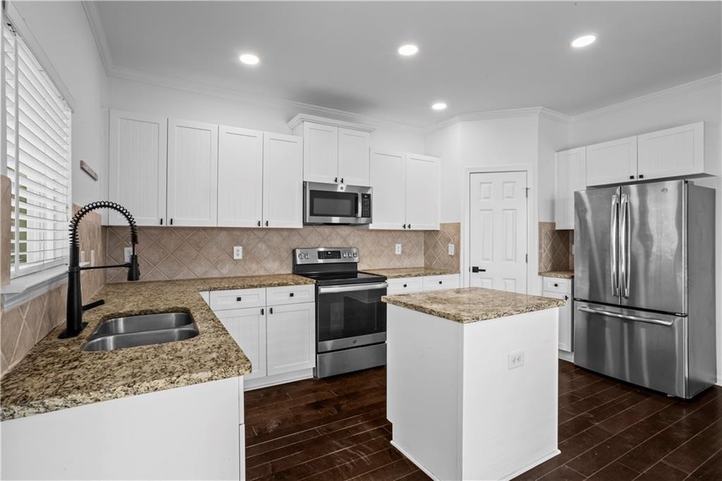 1108 Liberty Parkway Nw - Photo 10