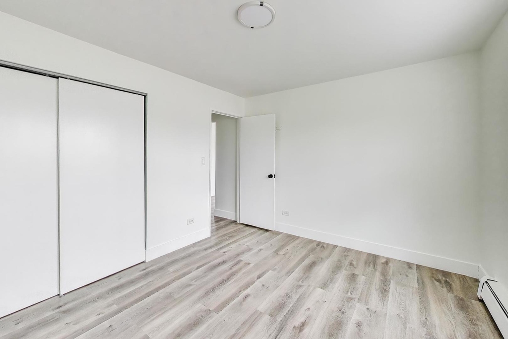 7250 N Western Avenue - Photo 10