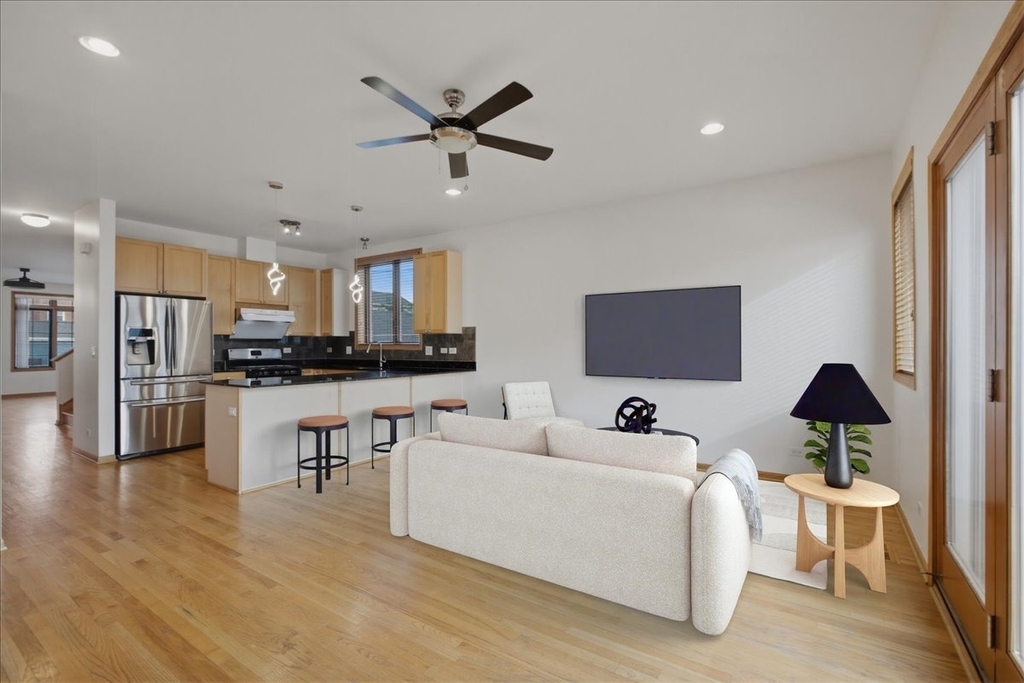 2911 S Farrell Street - Photo 3