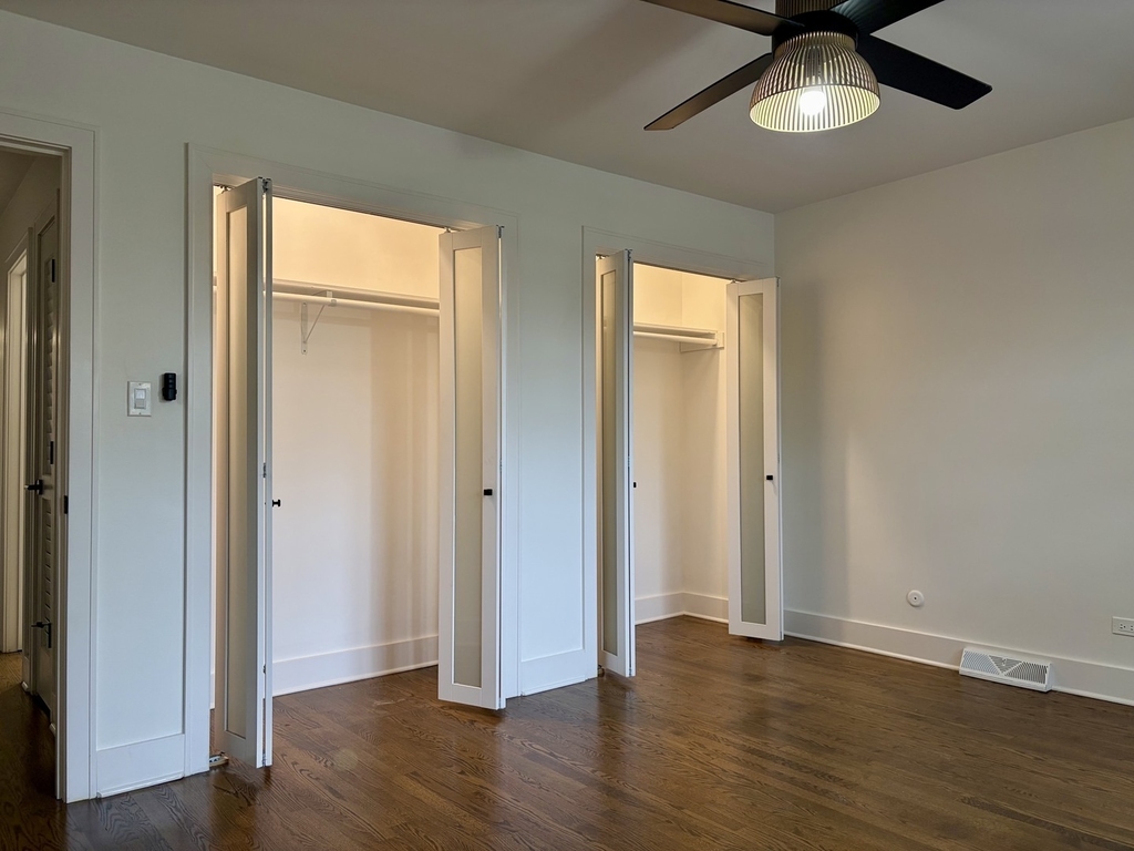 2538 W Arthur Avenue - Photo 17