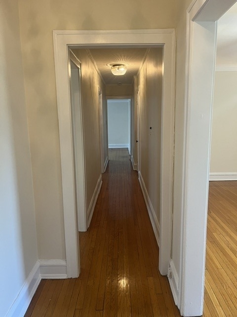 718 Hinman Avenue - Photo 4