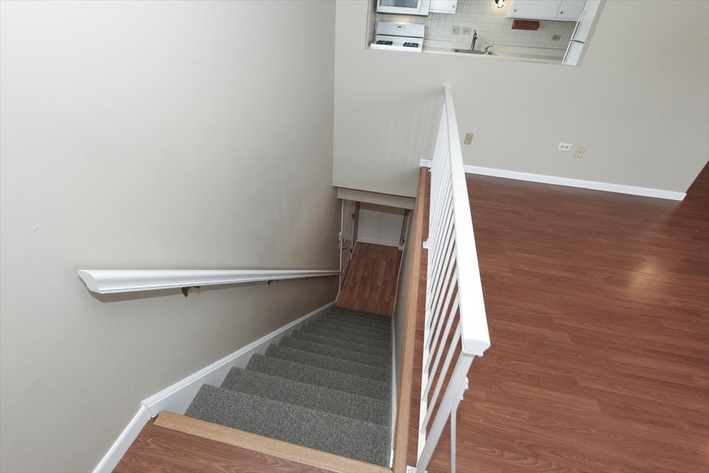 1063 Hampton Harbor - Photo 2