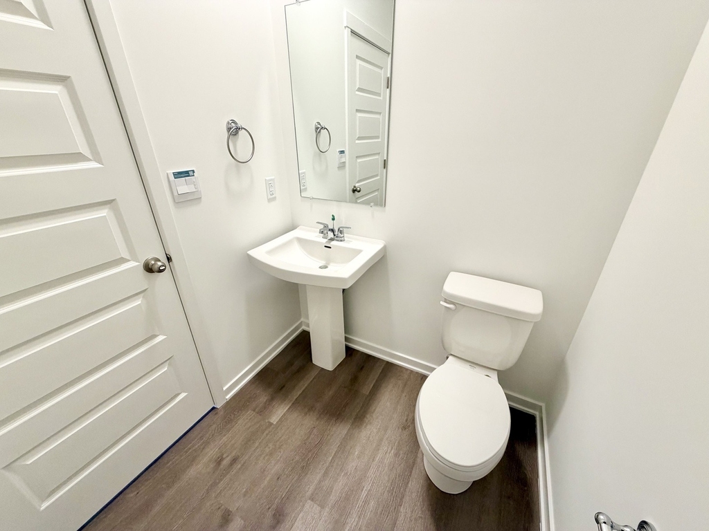 513 Yosemite Way - Photo 4