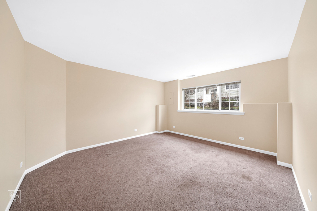 1733 Avalon Court - Photo 4