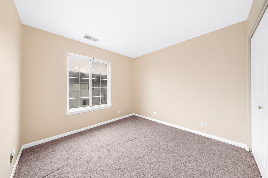 1733 Avalon Court - Photo 8