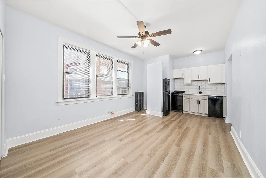5135 S Blackstone Avenue - Photo 8