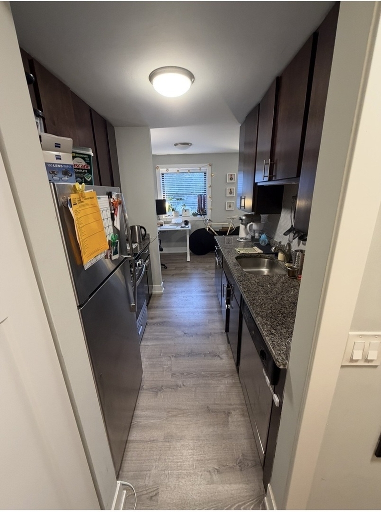 530 W Surf Street - Photo 5