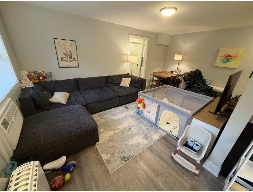530 W Surf Street - Photo 9
