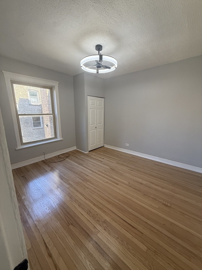 2230 E 70th Place - Photo 5