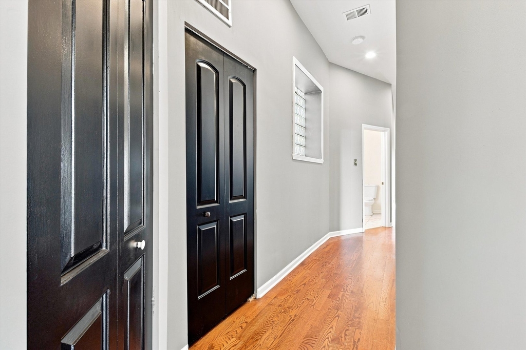 4834 S Prairie Avenue - Photo 13