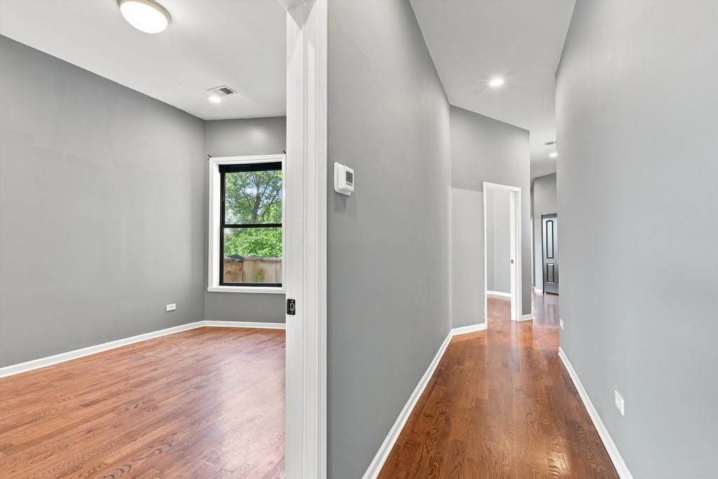 4834 S Prairie Avenue - Photo 7