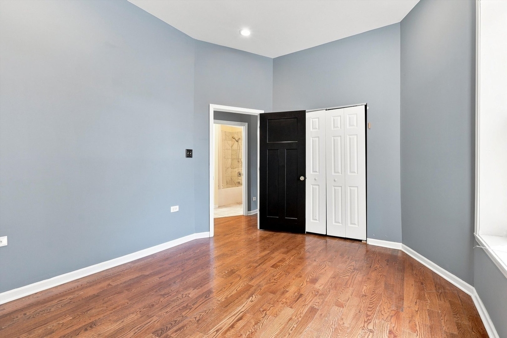4834 S Prairie Avenue - Photo 12