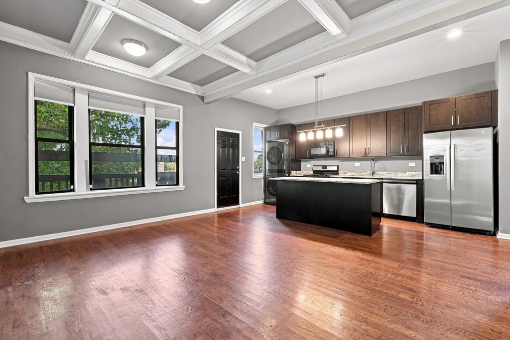4834 S Prairie Avenue - Photo 19
