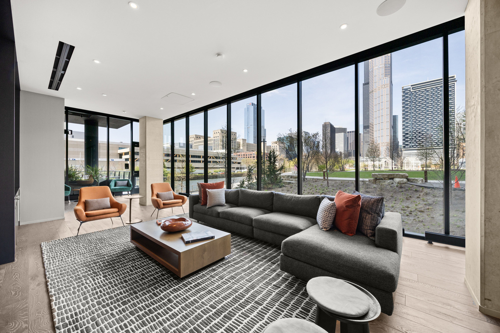 234 W Polk Street - Photo 36