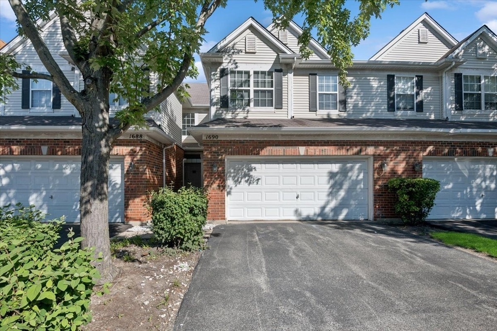 1690 Buckingham Drive - Photo 0