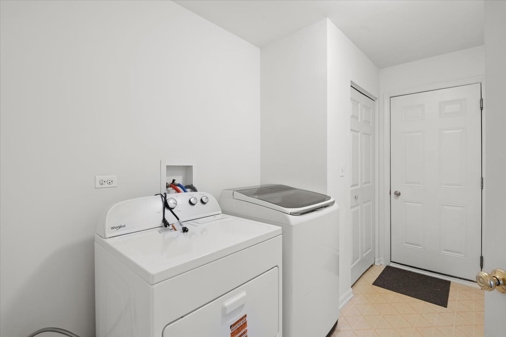 1690 Buckingham Drive - Photo 13