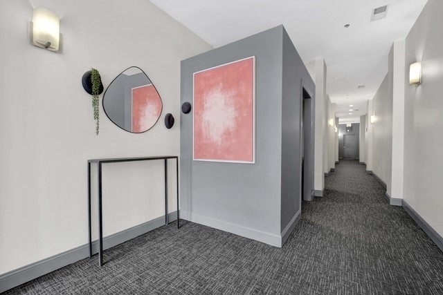 23 N Green Street - Photo 1