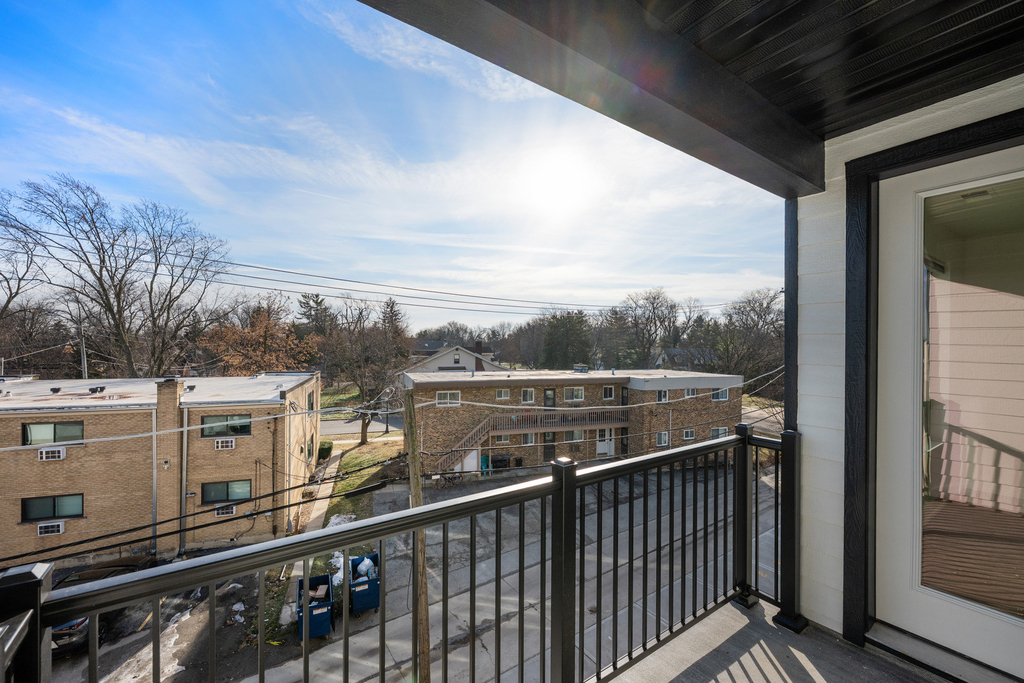 27 W Park Boulevard - Photo 10