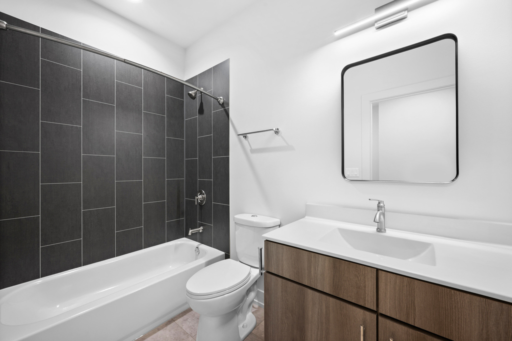 27 W Park Boulevard - Photo 5