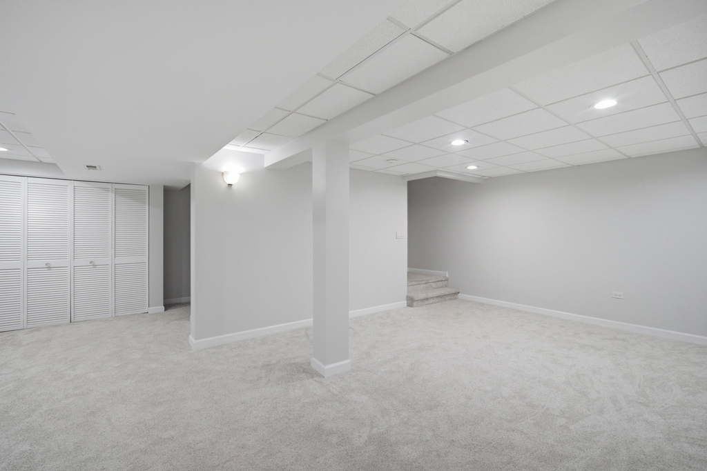 611 Lakeridge Court - Photo 20