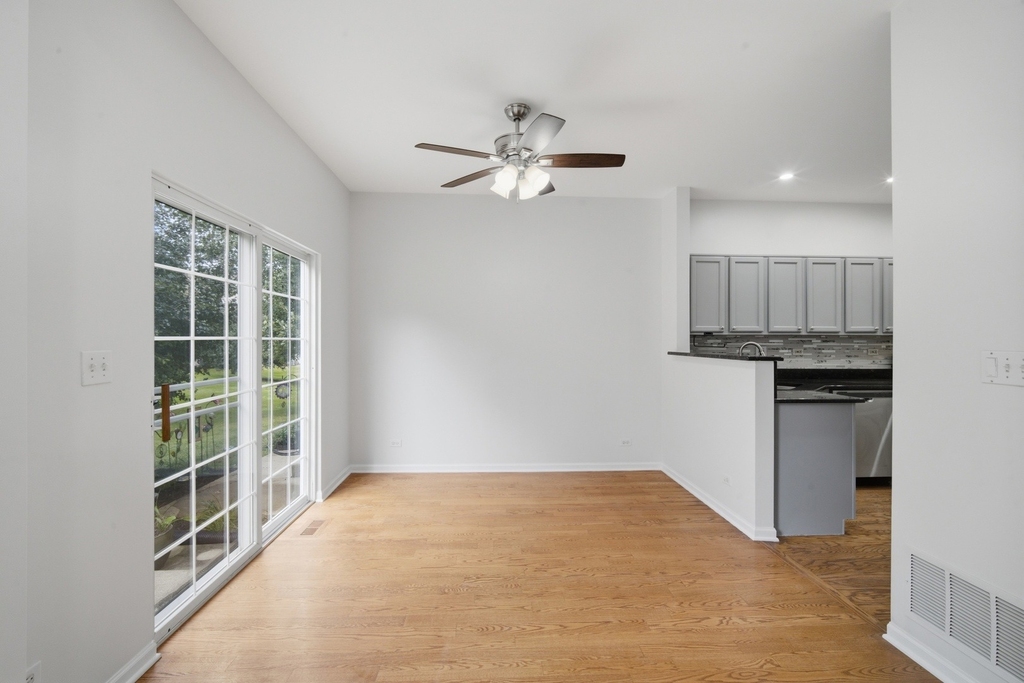 611 Lakeridge Court - Photo 5