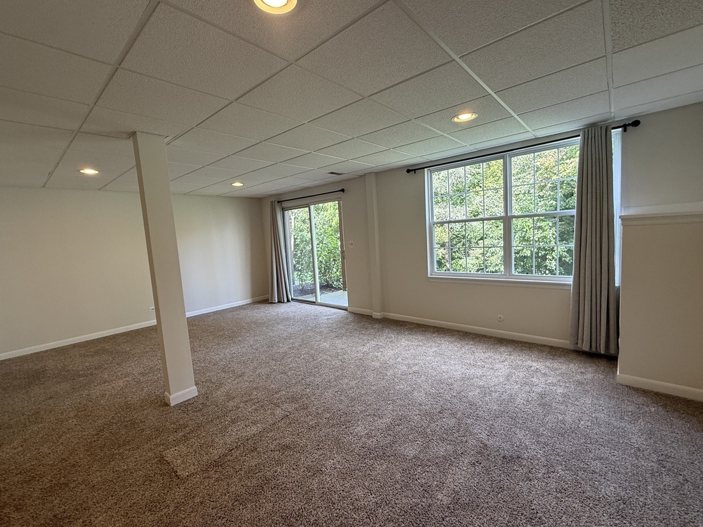 1410 Grandview Court - Photo 20