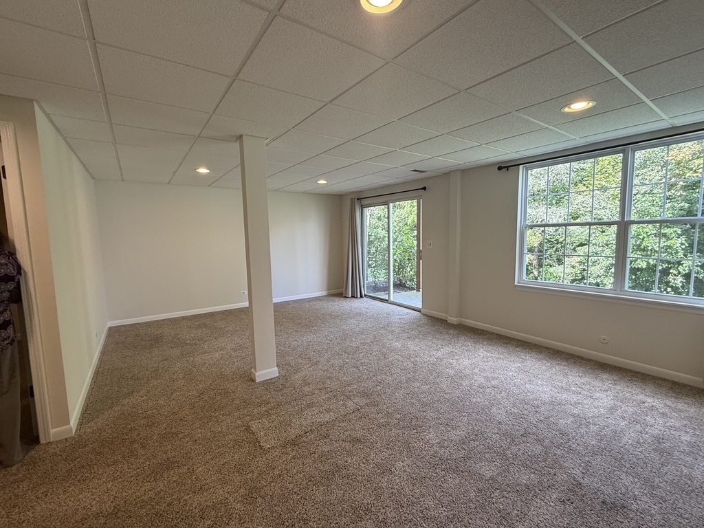 1410 Grandview Court - Photo 23