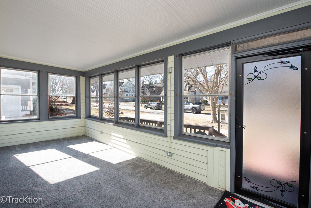 5313 Lyman Avenue - Photo 3