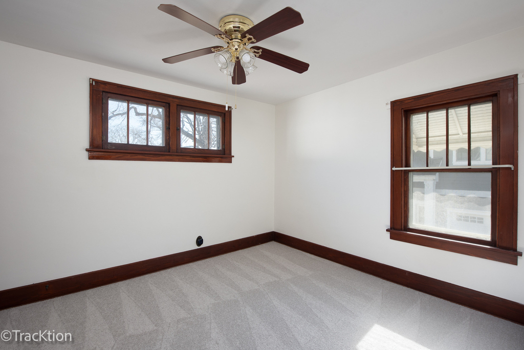 5313 Lyman Avenue - Photo 11