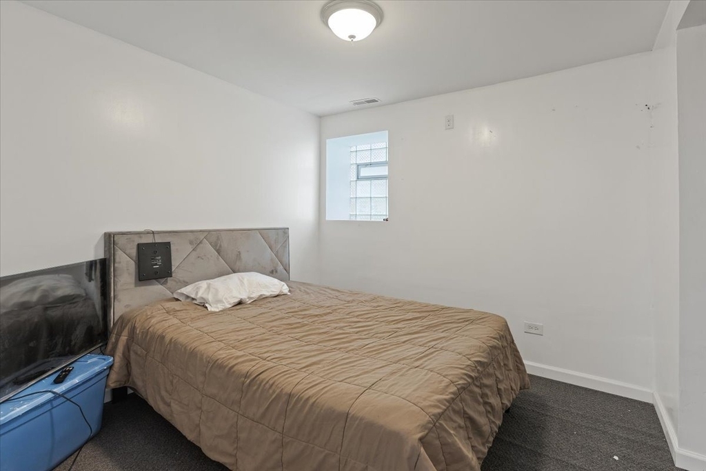 1944 S Springfield Avenue - Photo 7