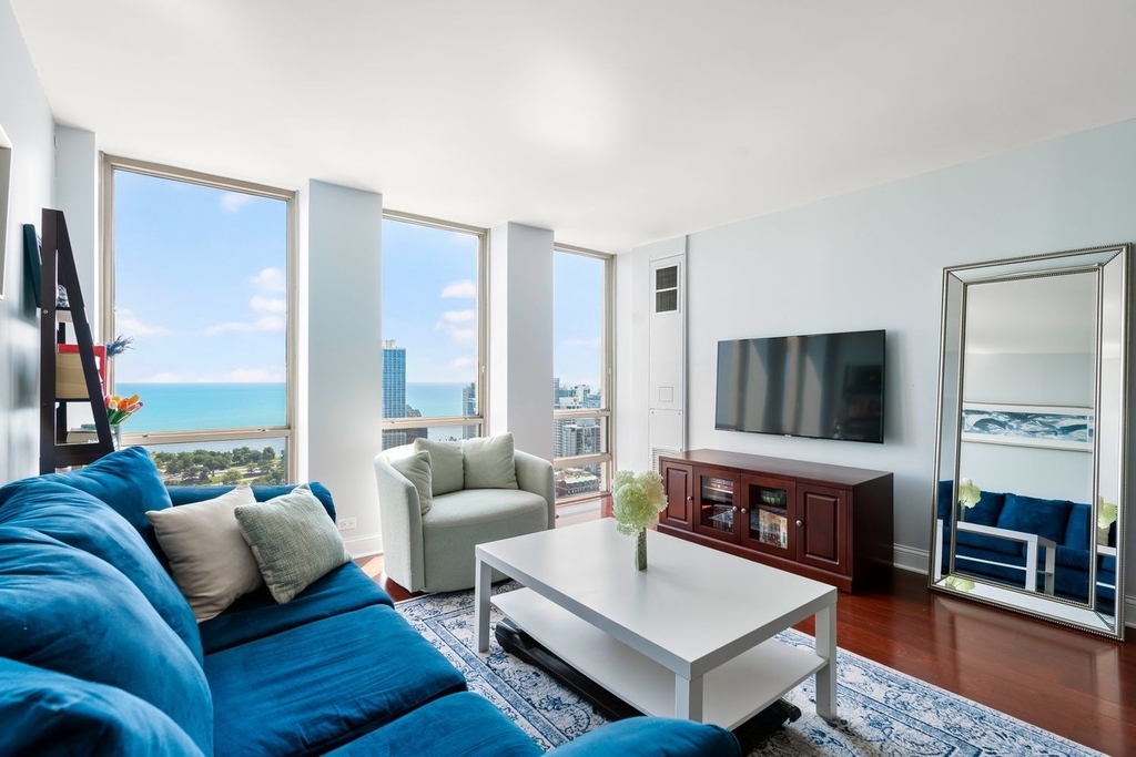 1660 N Lasalle Street - Photo 8