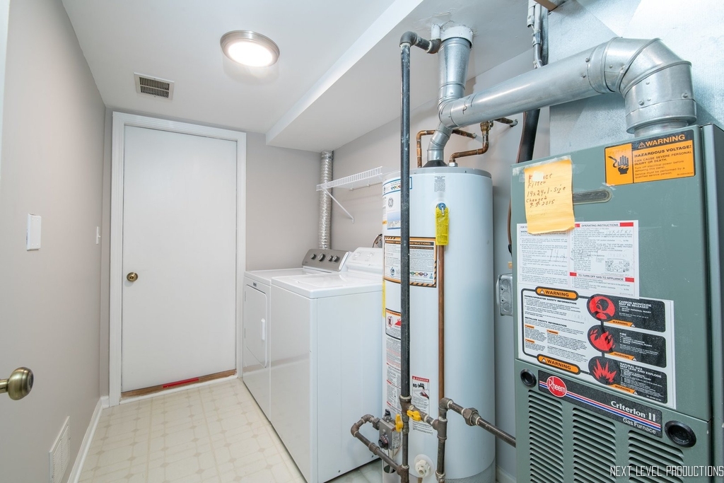 2932 Bartlett Court - Photo 15