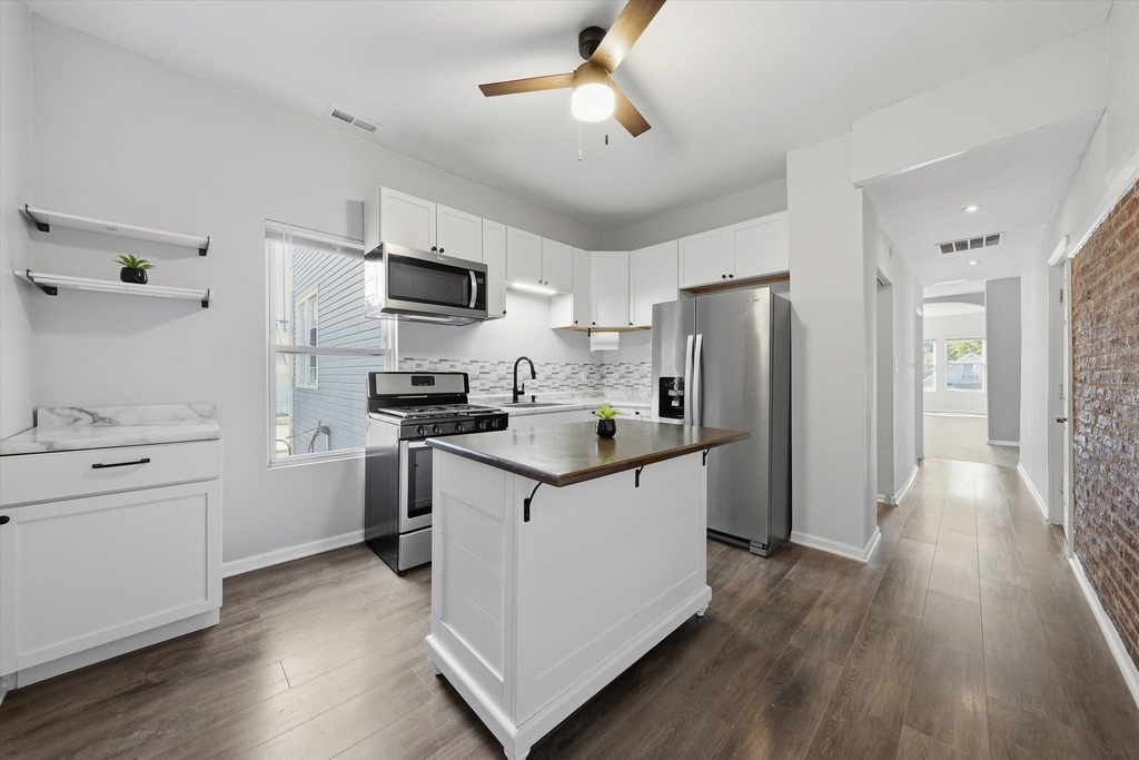 5135 S Wood Street - Photo 9