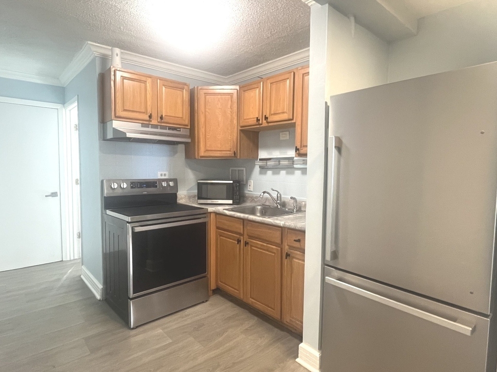 4211 W 95th Street - Photo 4